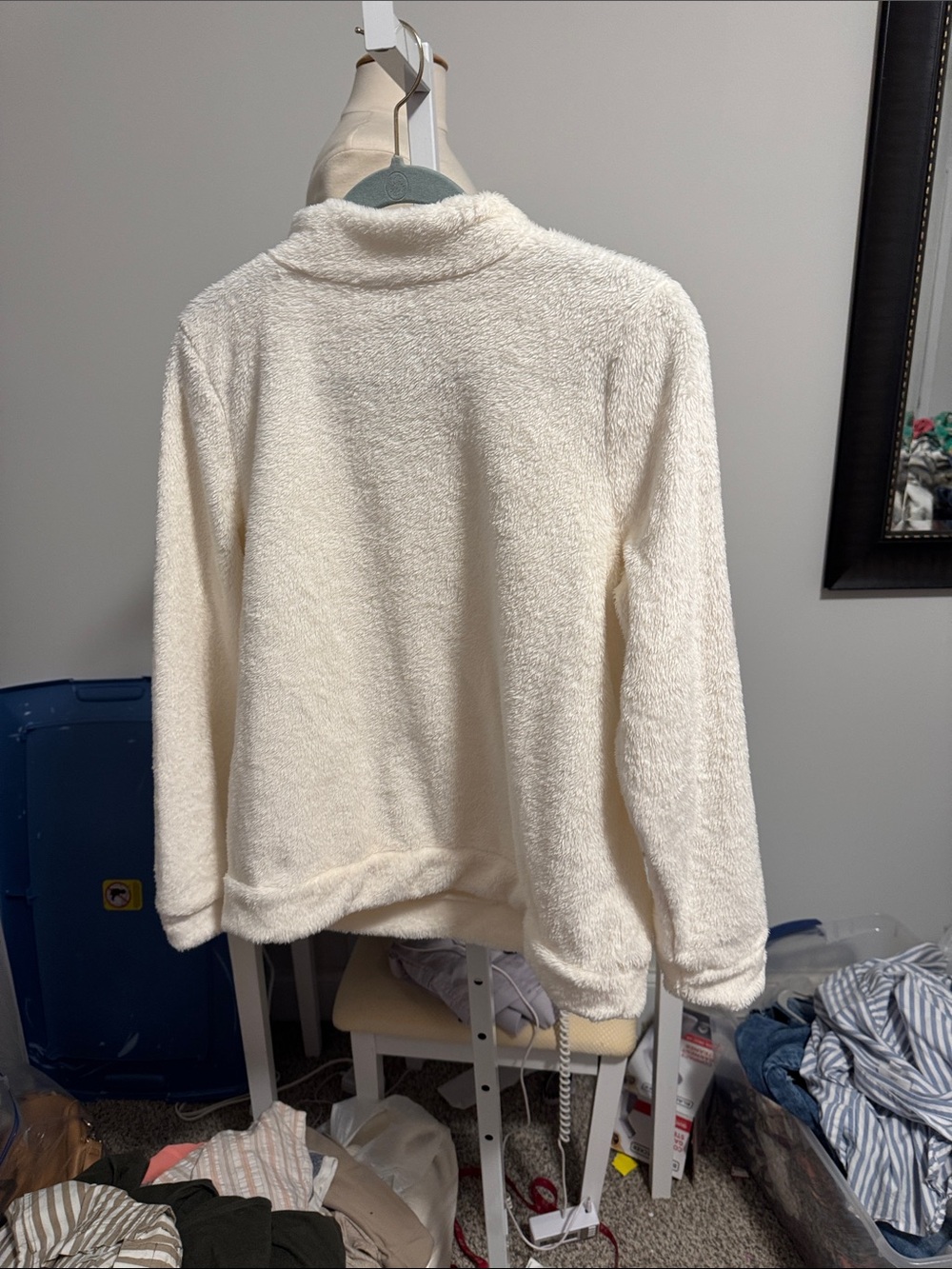 Talbots Cream Turtleneck Fuzzy Pullover Sweater